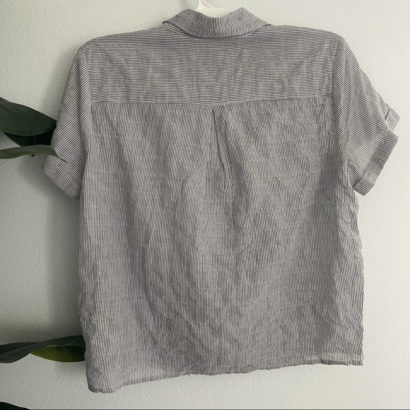 Universal Thread Top - Picture 3 of 6